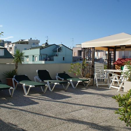 Residence Le Vele Cattolica Ngoại thất bức ảnh