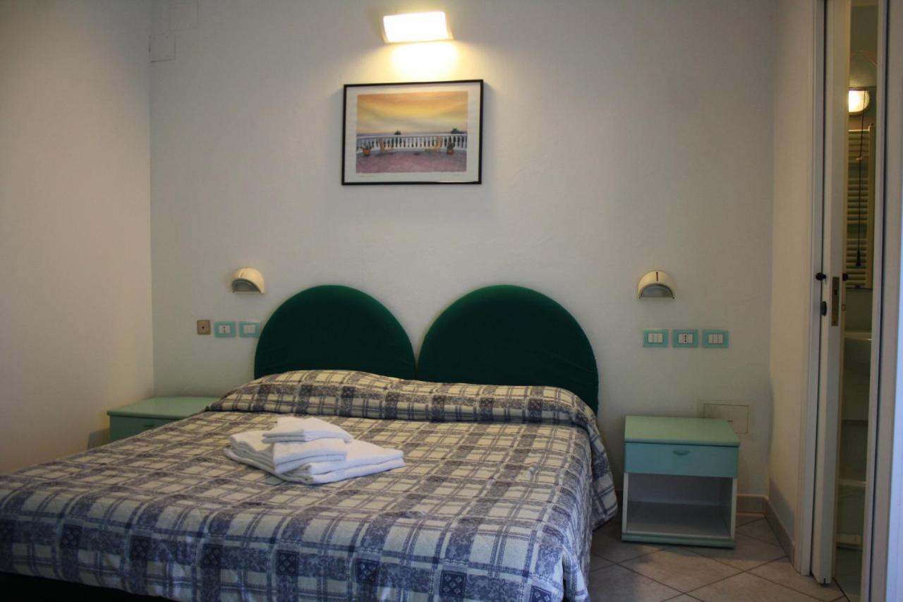 Residence Le Vele Cattolica Ngoại thất bức ảnh