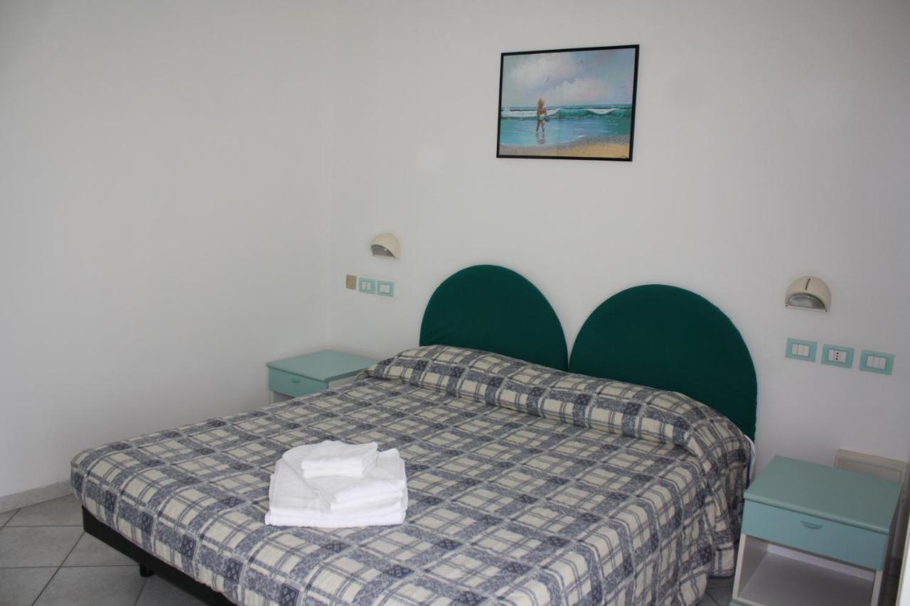 Residence Le Vele Cattolica Ngoại thất bức ảnh