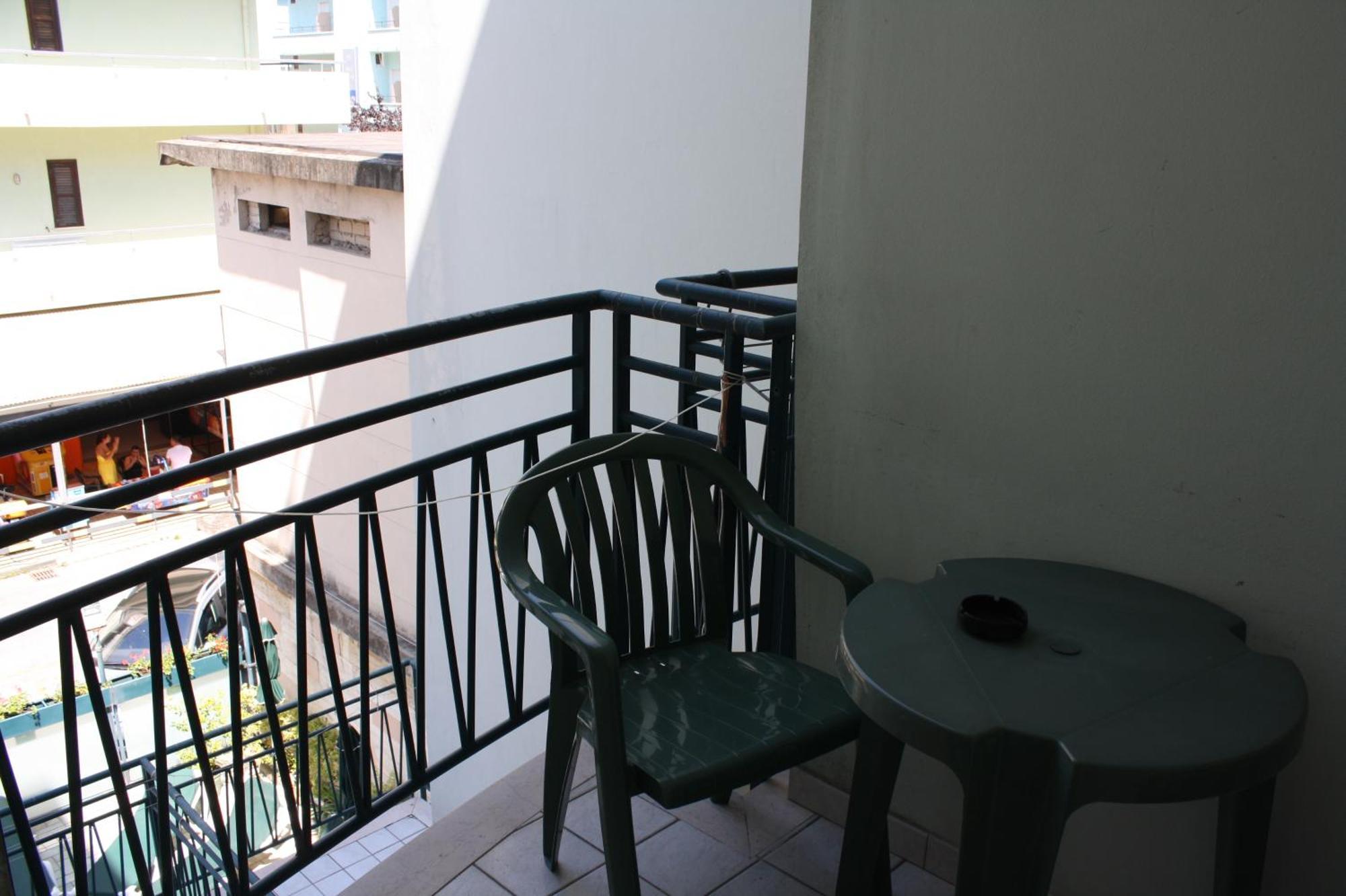 Residence Le Vele Cattolica Phòng bức ảnh