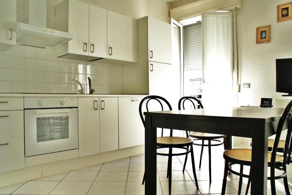 Residence Le Vele Cattolica Phòng bức ảnh